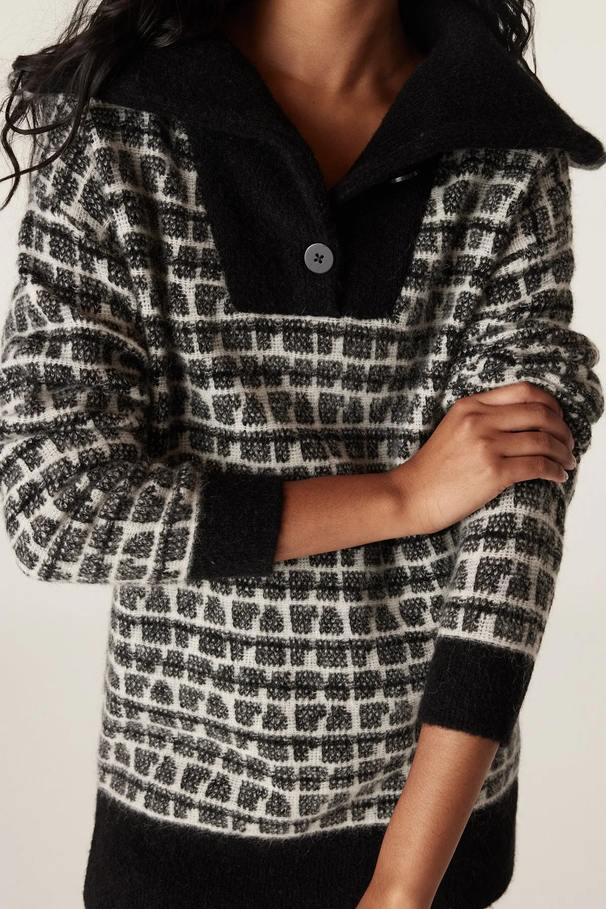 Sinclair Jacquard Jumper - Black Check